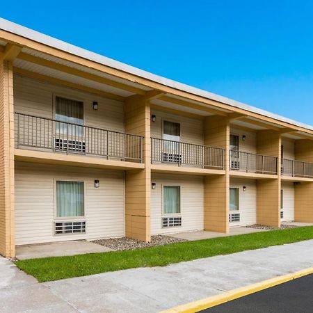 Econo Lodge Inn & Suites Binghamton Zewnętrze zdjęcie