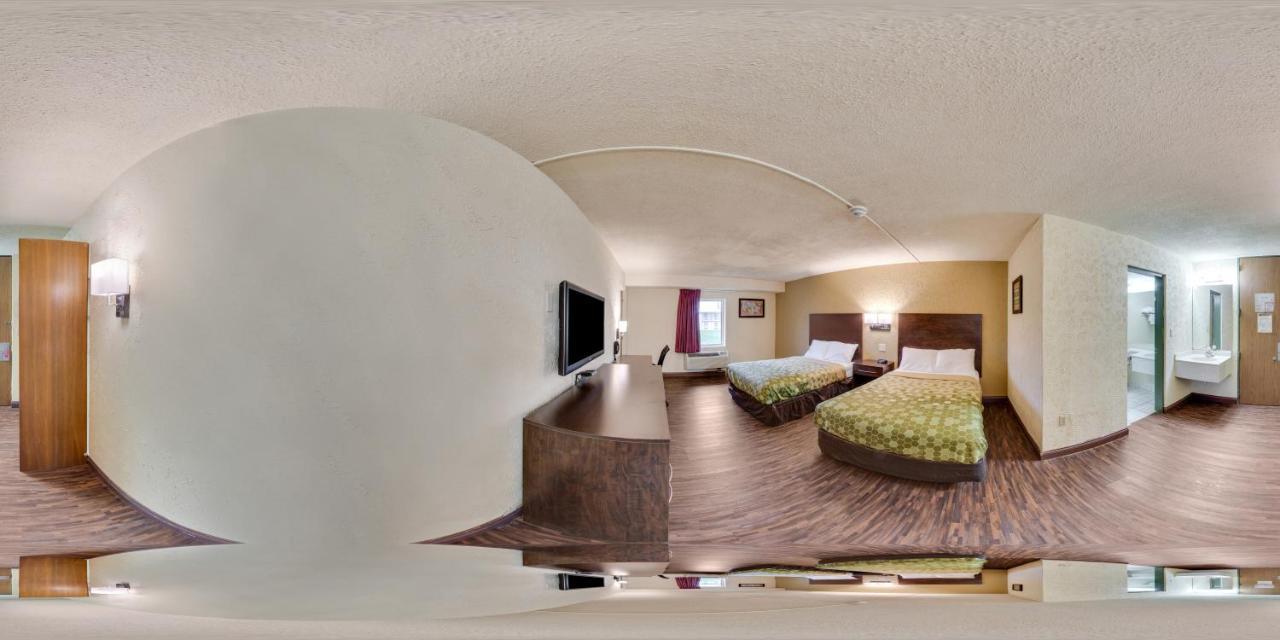 Econo Lodge Inn & Suites Binghamton Zewnętrze zdjęcie